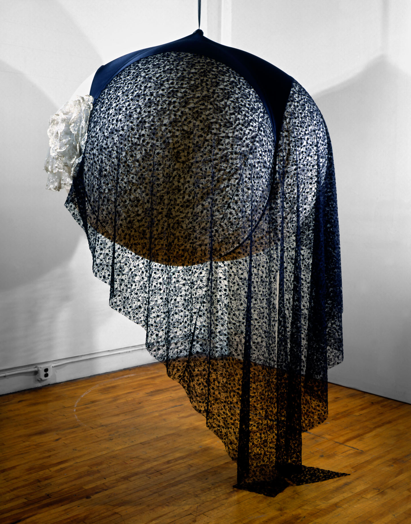 Nancy Davidson<br>Musette<br>1994<br>Fabric, latex<br>90 x 60 x 60 in